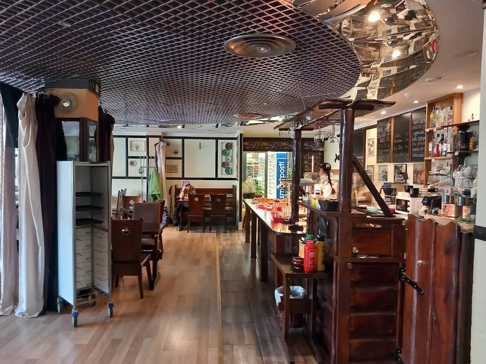 Harku Cafe