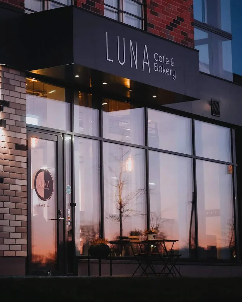 Luna cafe & bakery / Luna kohvik