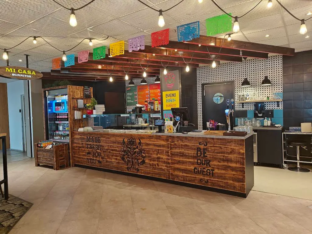 Mi Casa Burritos