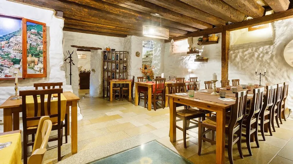 Pulcinella Trattoria Pizzeria