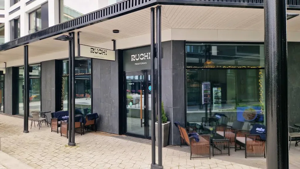 Ruchi Restoran
