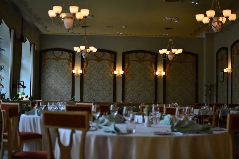 Scheeli Restoran
