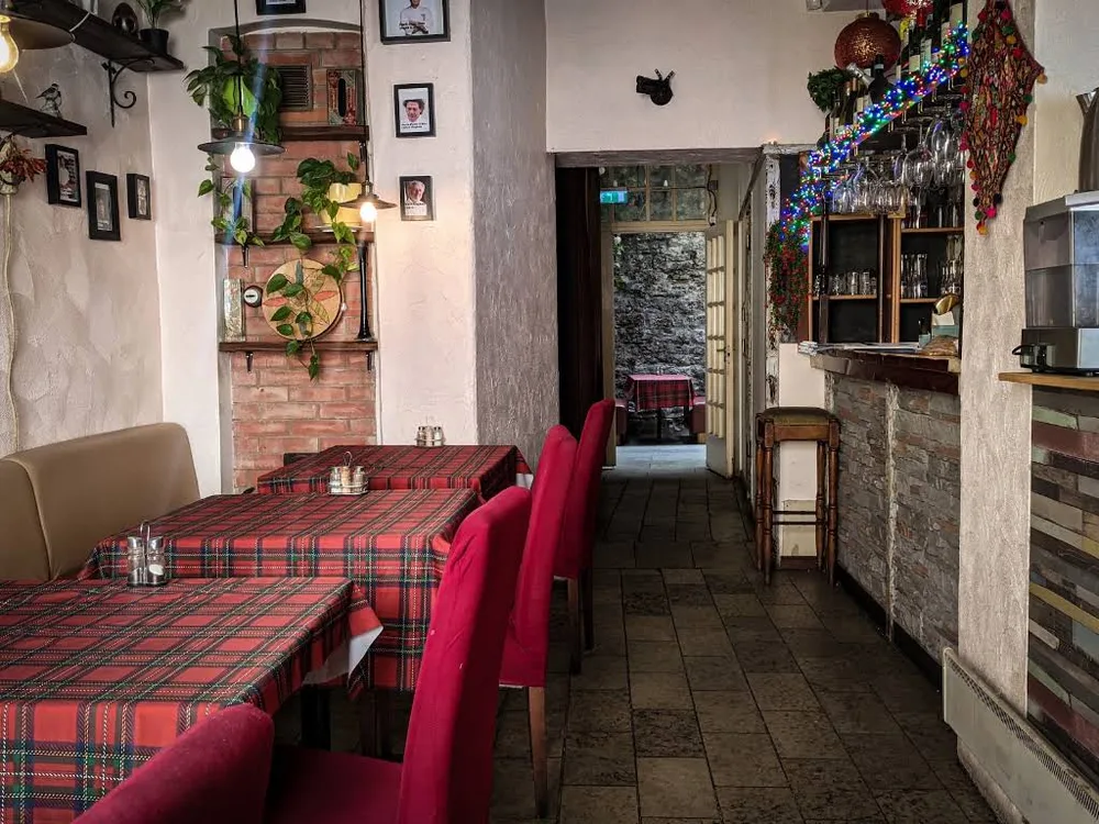 Tantra restaurant